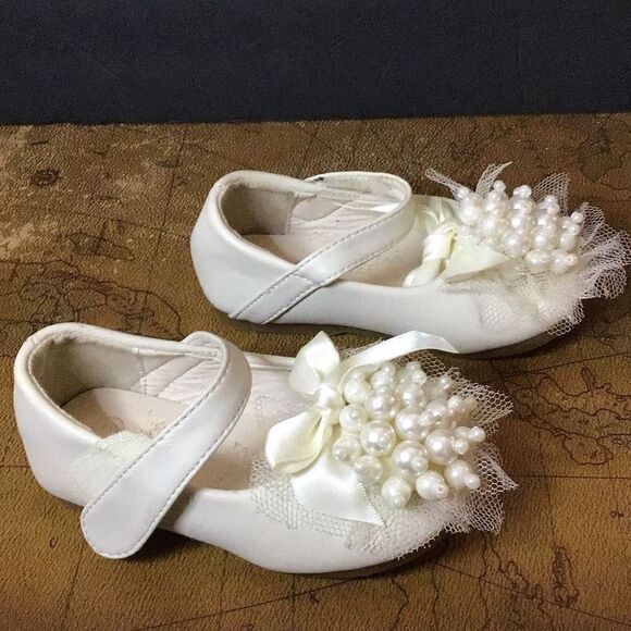 Shoes toddler girls shoes size 19 by malotusnee - Picture 3 of 6